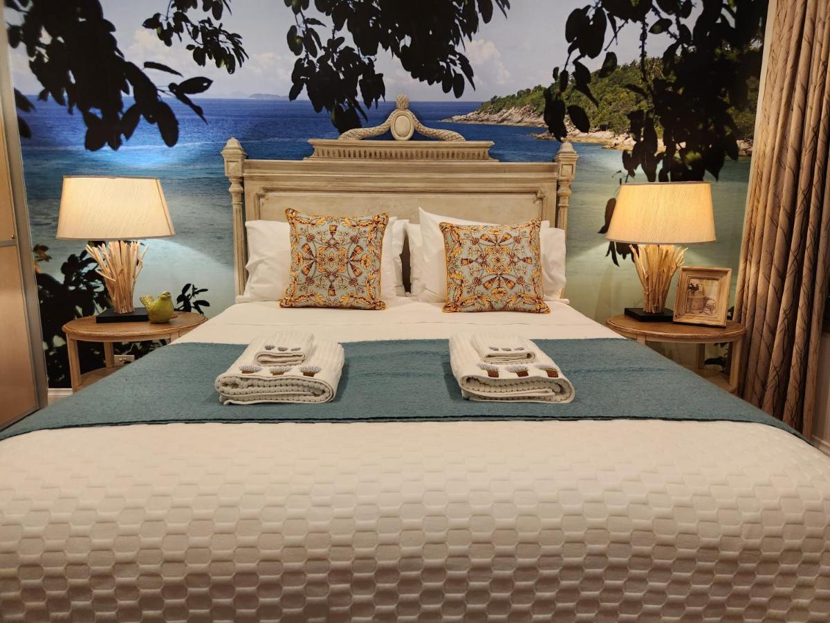 Lavender Manor Bnb Bed & Breakfast Alkimos Dış mekan fotoğraf