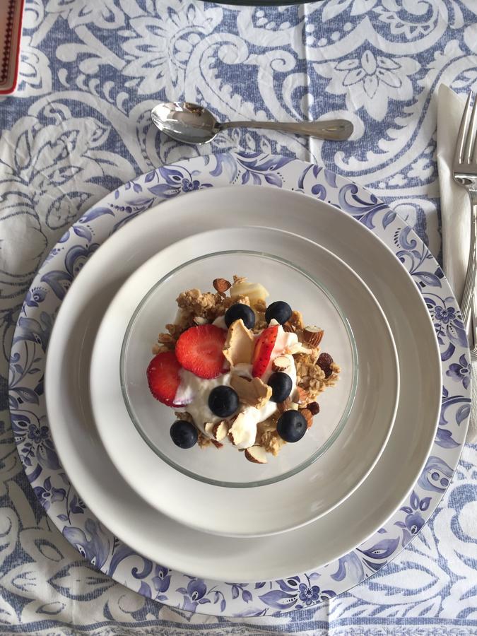 Lavender Manor Bnb Bed & Breakfast Alkimos Dış mekan fotoğraf